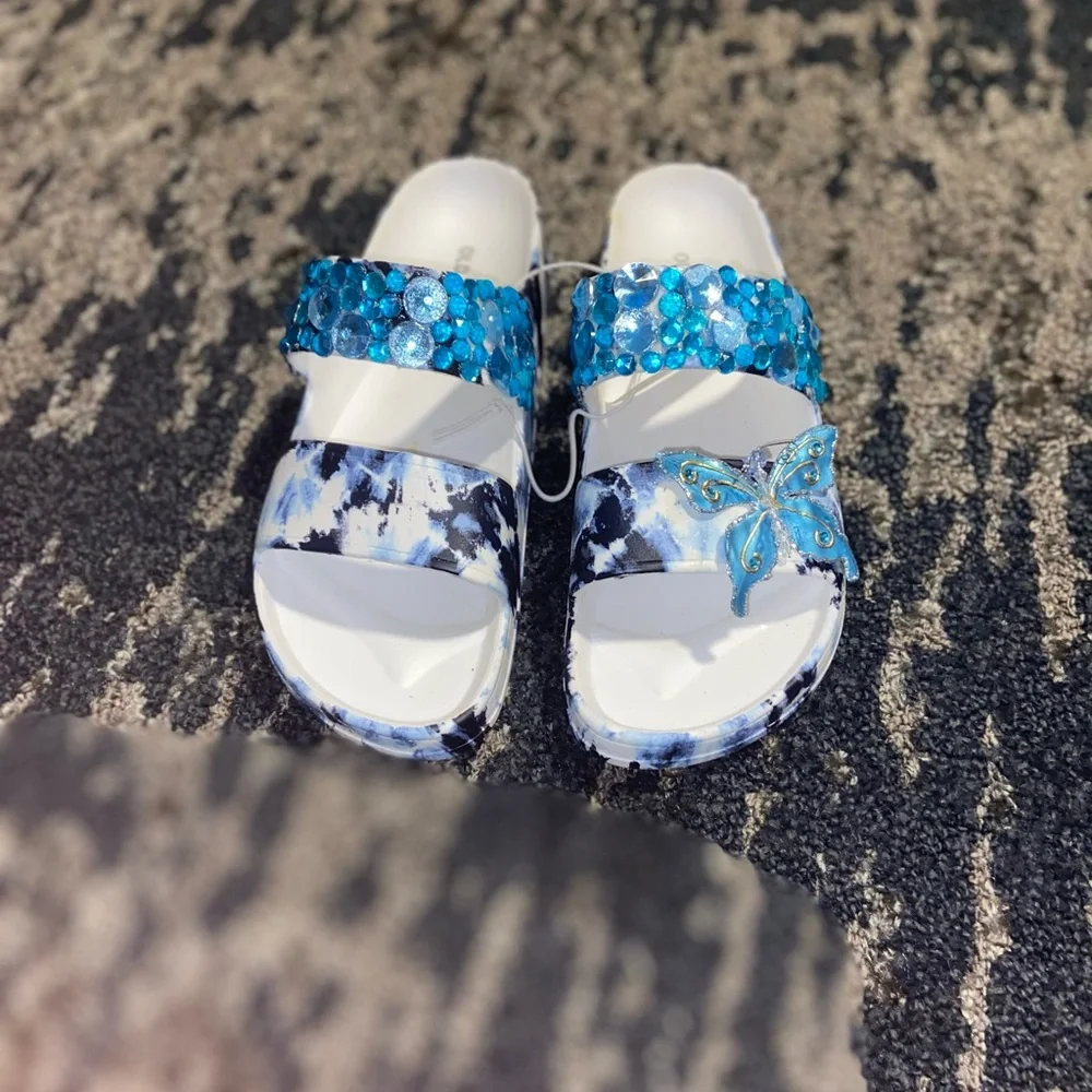 Dazzle Razzle Sandal - Picture 2 of 2